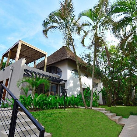 Le Petit Village Boutique Hotel & Spa คัมพาลา ภายนอก รูปภาพ