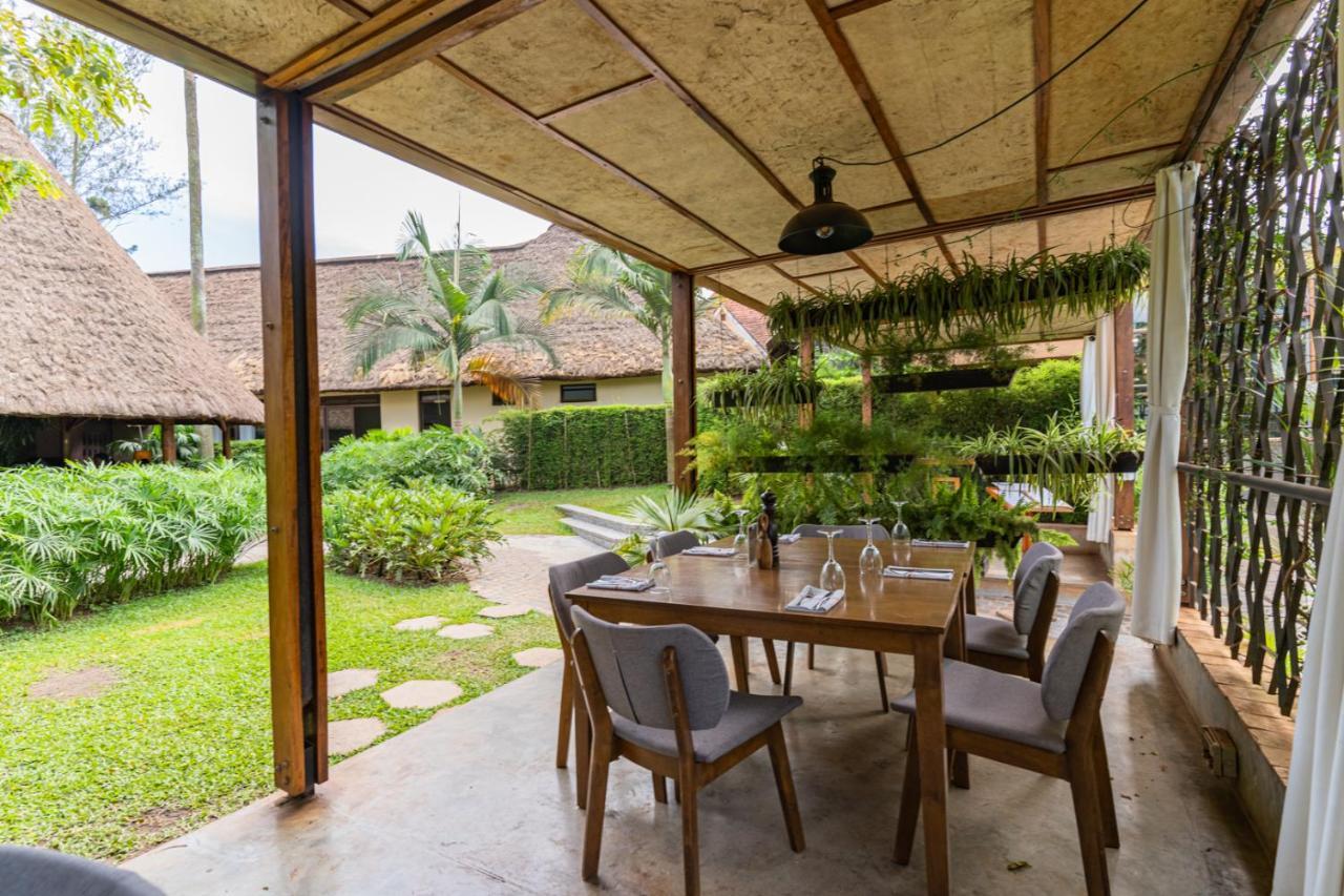 Le Petit Village Boutique Hotel & Spa คัมพาลา ภายนอก รูปภาพ