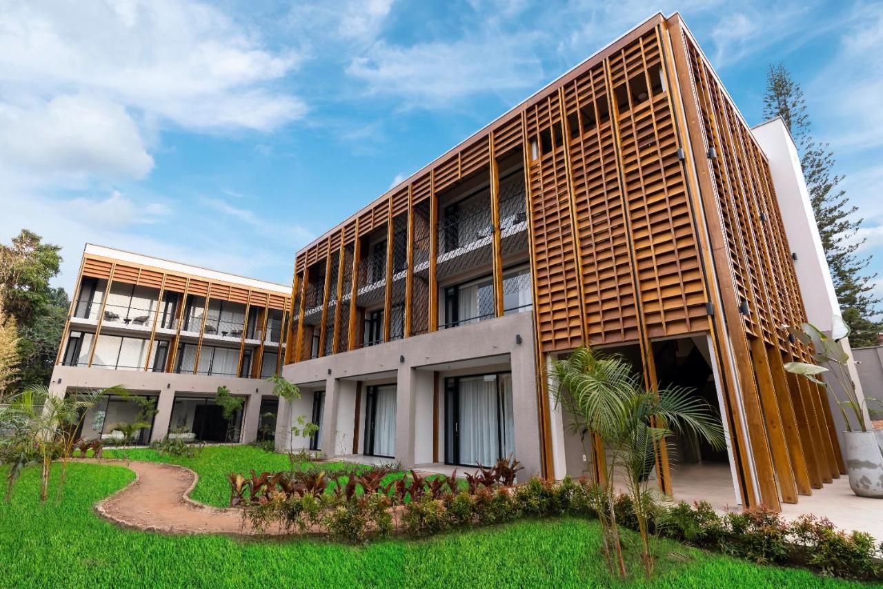 Le Petit Village Boutique Hotel & Spa คัมพาลา ภายนอก รูปภาพ