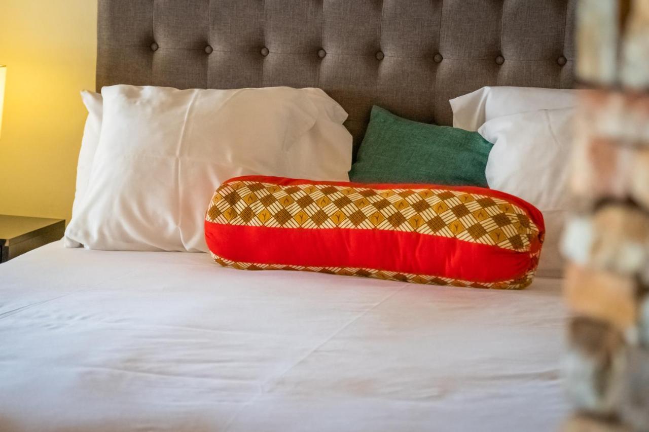 Le Petit Village Boutique Hotel & Spa คัมพาลา ภายนอก รูปภาพ